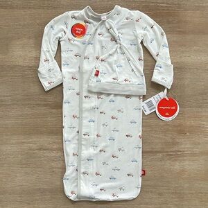Magnetic Me Hug Dispatcher Modal Gown and Hat Newborn - 3 months